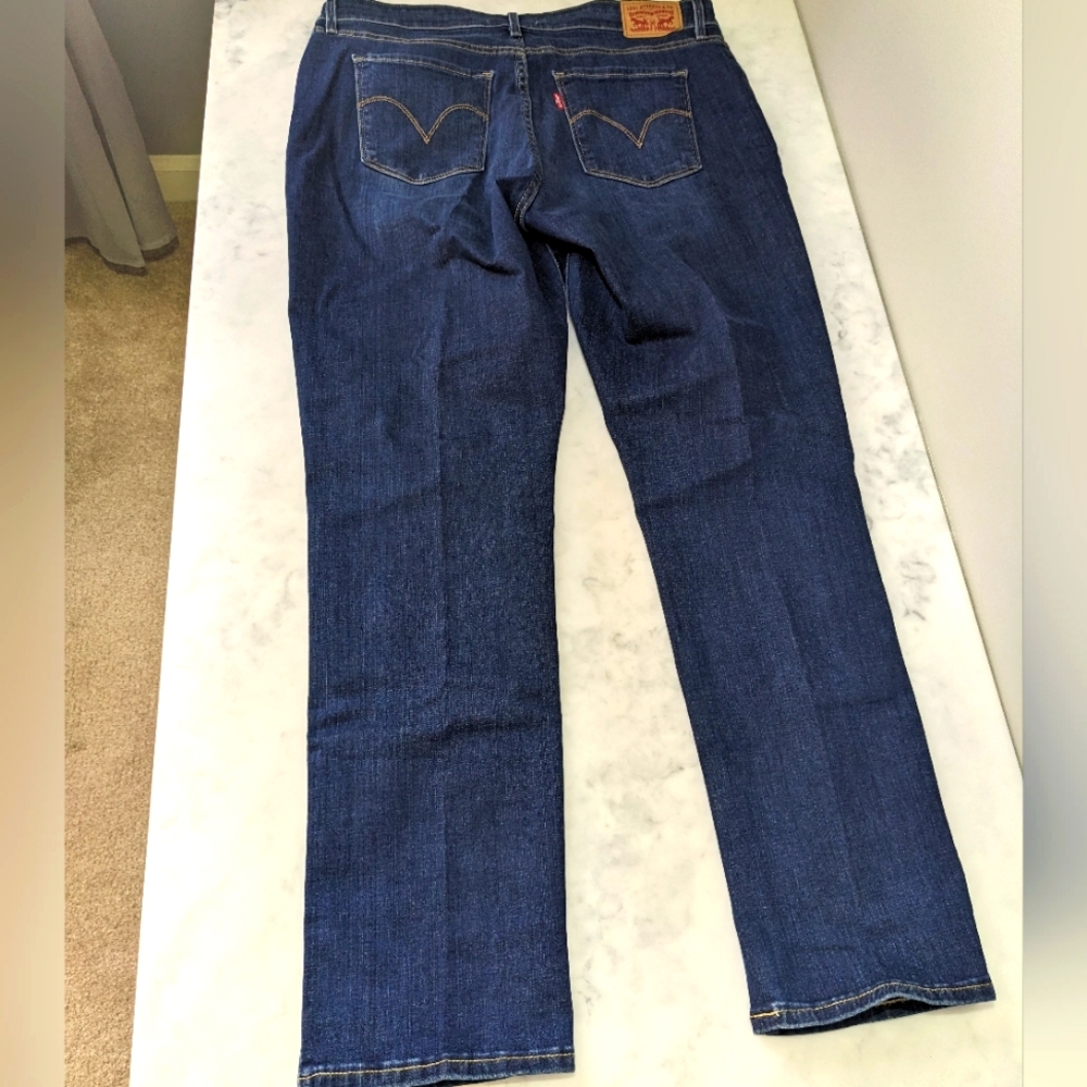 Levi's Mid Rise Skinny Jeans / Denim - Picture 6 of 8